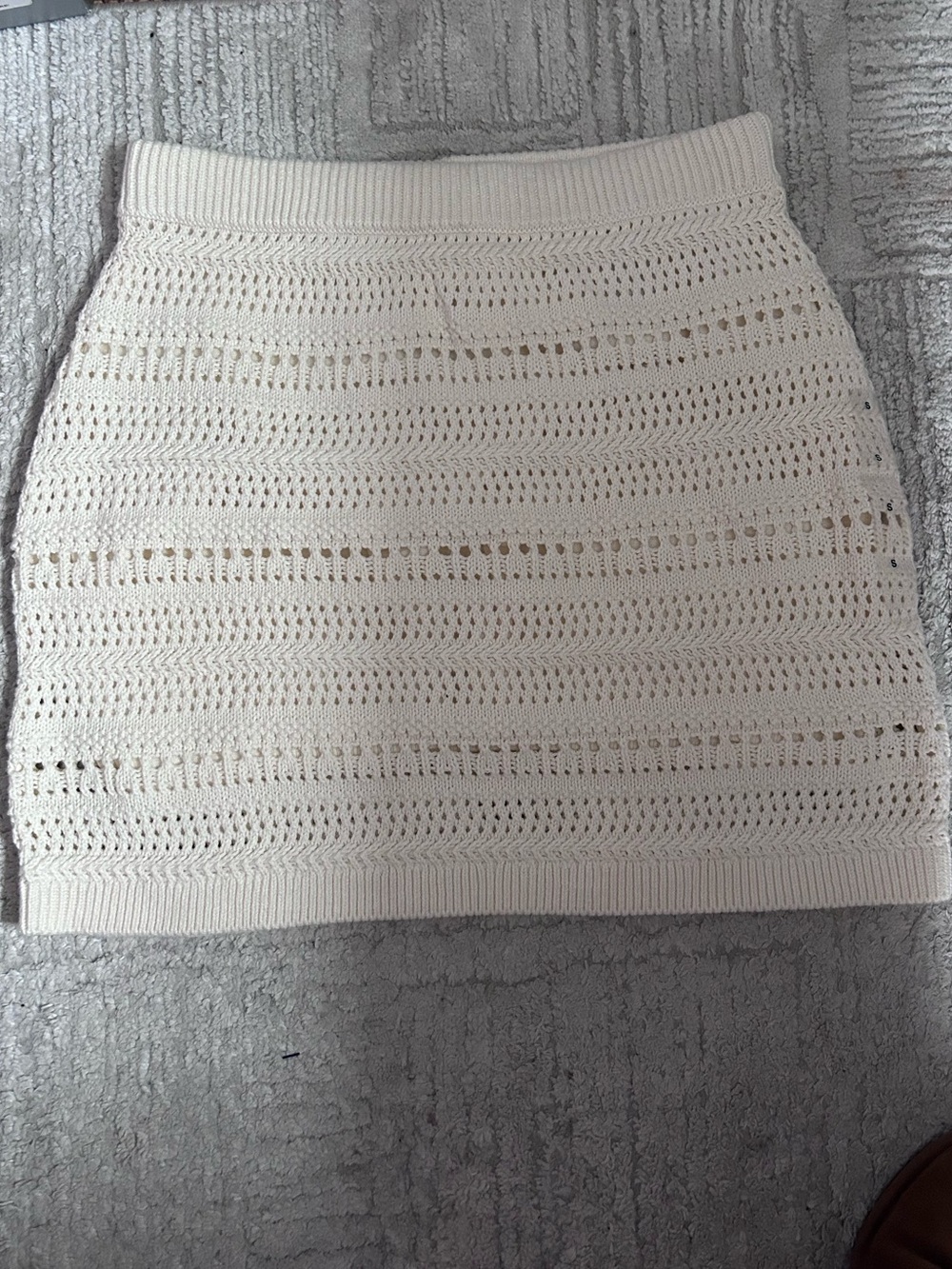 GAP Cream Crochet Mini Skirt
